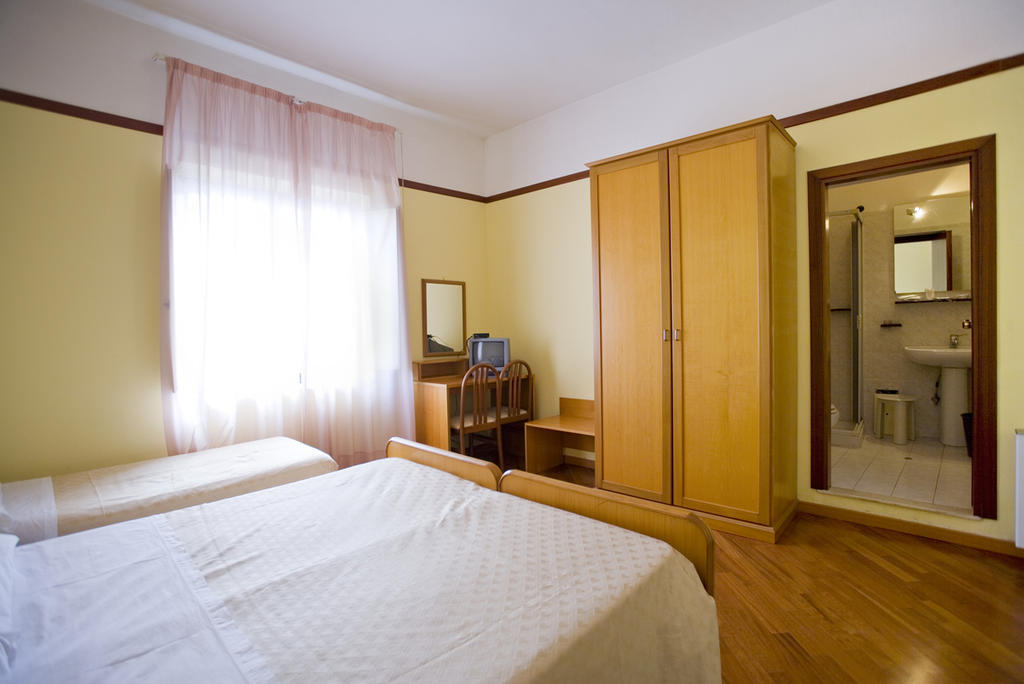 Hotel Vittoria Sapri Quarto foto