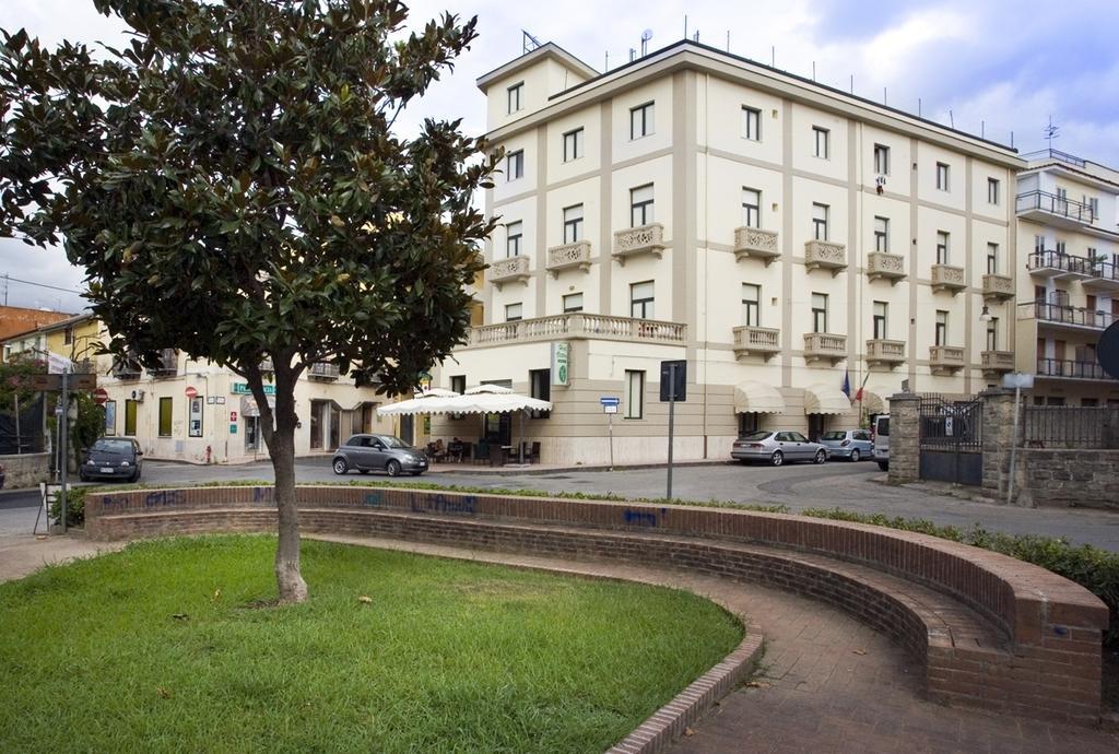 Hotel Vittoria Sapri Exterior foto