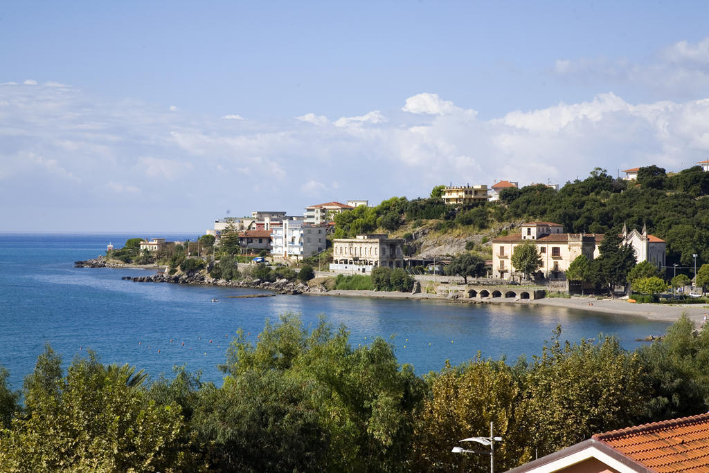 Hotel Vittoria Sapri Exterior foto
